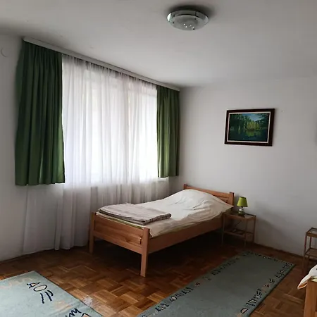 Sunshine Lägenhet Visoko